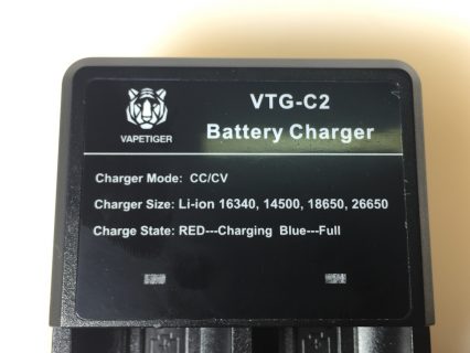 Зарядное устройство VTG-C2 (на 2 батареи)
